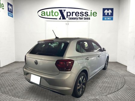 2018 Volkswagen Polo 1.0 TSI Automatic, Reversing camera, LOW MILES €17,250