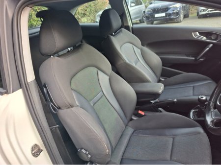 2011 Audi A1 1.6 TDI 105 SPORT 3DR €4,500 thumbnail