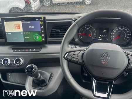 2026 Renault Master 150BHP LM35 START €35,040