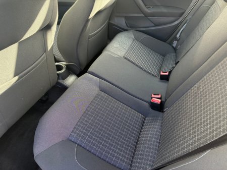 2015 Volkswagen Polo 1.2i TSI Petrol Automatic Comfortline €12,250 thumbnail