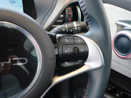 2025 BYD ATTO 3 60kWh 204PS Active €39,995 thumbnail