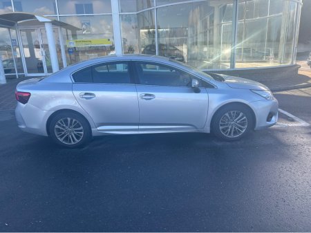 2016 Toyota Avensis 2.0 D LUNA 4DR
