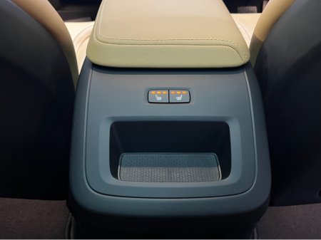 2024 Volvo XC60 €54950! 2024 VOLVO XC60 T6 RECHARGE ULTIMATE AWD  / CRUISE CONTROL / 360° PARKING CAMERA / ELECTRIC MEMORY & HEATED SEATS / REAR HEATED SEATS / PANORAMIC SUNROOF / HEATED STEERING WHEEL €54,950 thumbnail