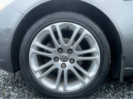 2011 Vauxhall Insignia 1.8 VVT-I EXCLUSIVE 138BHP LOW KM €3,450 thumbnail