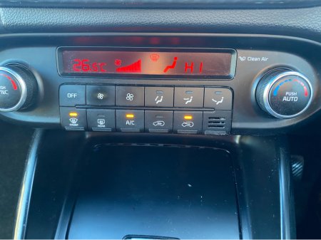 2017 Kia Carens OR RONDO EX 5DR €11,900 thumbnail