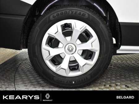 2024 Renault Trafic BUSINESS LWB 130BHP @ KEARYS BELGARD. €25,800 thumbnail