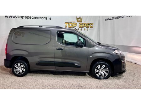 2021 Citroen Berlingo 2021 Citroen berlingo NEW MODEL 1.5Hdi 3 Seater professional €14,800