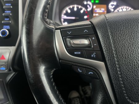 2022 Toyota Landcruiser LWB COMMERCIAL AUTO 4DR €48,950 thumbnail