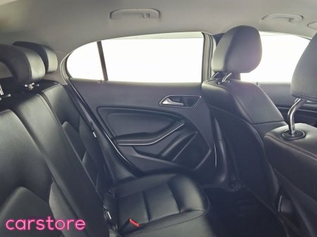 2017 Mercedes-Benz GLA Class GLA 200 CDI STYLE €21,480 thumbnail