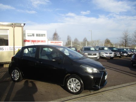 2015 Toyota Yaris 1.0 5DR LUNA 4DR €9,250