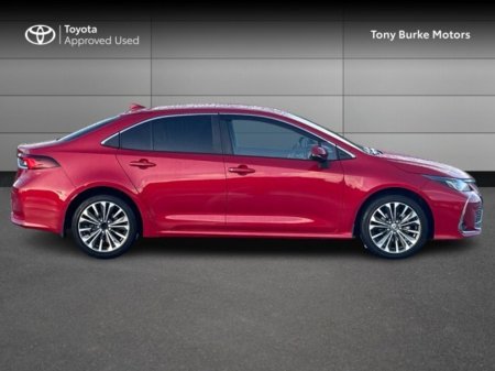 2025 Toyota Corolla Saloon - LUNASPORT - Save EUR 4,800 - 1.8 Hybrid - Superb Features - Automatic - RoadTax EUR 180 // Remote Central Locking // Front Electric Windows // Rear Electric Windows // Electric Mirrors // Hea €35,230