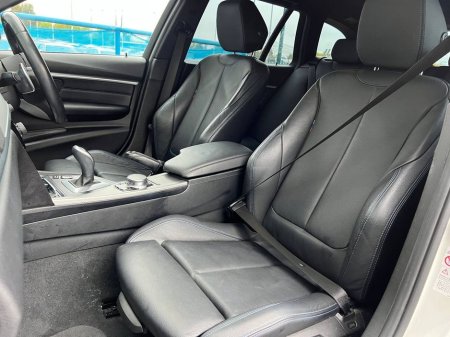 2018 BMW 3 Series 320d M-SPORT COMPETITION TOURING 2.0 // LEATHER HEATED SEATS // ADAPTIVE CRUISE CONTROL // NEW 20