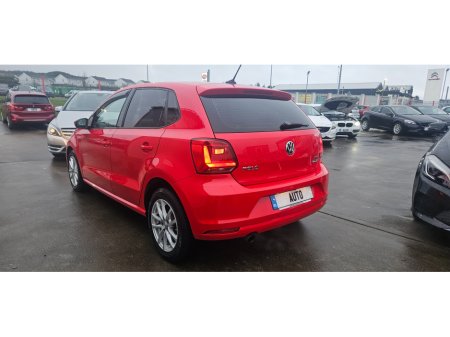 2016 Volkswagen Polo automatic 1.2 comfortline dsg very low kms €10,750
