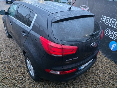 2015 Kia Sportage 1.7 D LX €7,950 thumbnail