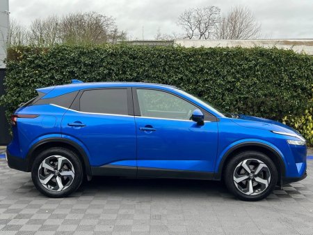 2022 Nissan Qashqai SV PREMIUM 1.3 // 18