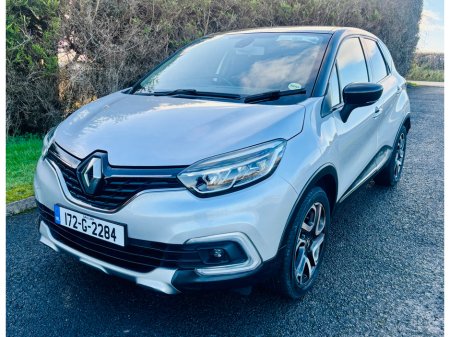 2017 Renault Captur  €10,000 thumbnail