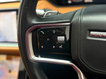 2022 Land Rover Range Rover Velar R-DYNAMIC HSE *PAN ROOF* €51,990 thumbnail