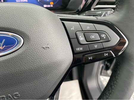 2026 Ford Tourneo Connect Tourneo Connect  LWB Titanium PHEV 150 BHP Automatic €54,500 thumbnail