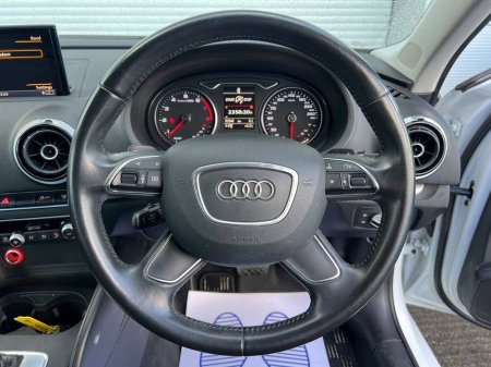 2016 Audi A3 S-LINE PACK 1.4 TFSI AUTO // NEW 19