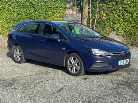 2017 Opel Astra 1.6 Tech Line Estate €8,499