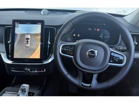2025 Volvo XC90 T8 ULTRA DARK AWD thumbnail