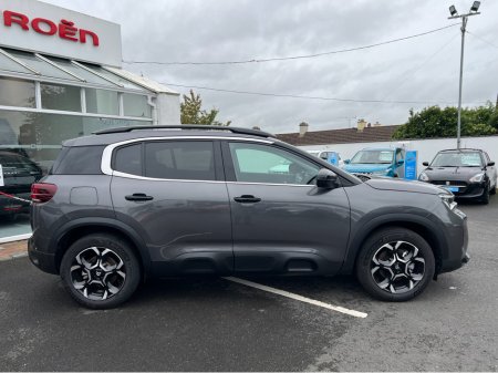 2025 Citroen C5 Aircross PLUS PACK BLUE HDI 13 €40,450