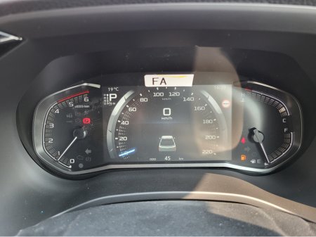 2026 Isuzu D-MAX (5yr warranty) 1.9 Turbo diesel double cab 001679 €45,999 thumbnail