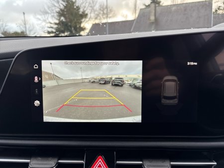 2025 Kia Niro HEV SEM €36,895 thumbnail