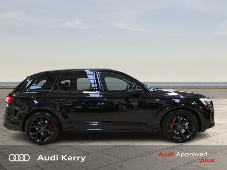 2025 Audi Q7 60TFSI E QUATTRO 490BHP AUTOMATIC €96,900 thumbnail