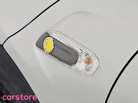 2020 MINI Hatch Cooper Classic Auto €16,880 thumbnail