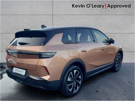 2025 Opel Grandland GS PureTech 136 MHEV €38,900