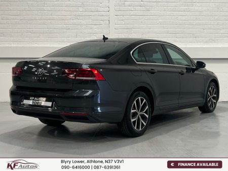 2022 Volkswagen Passat SEL 2.0TDI 150bhp 4dr DSG Auto - 221 Reg €29,995 thumbnail
