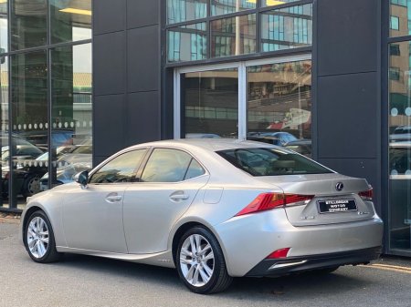 2019 Lexus IS 300 h Executive Edition Hybrid Auto €24,900 thumbnail