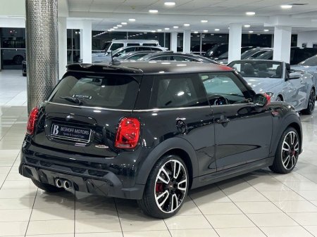 2023 MINI John Cooper Works JCW (230 BHP) AUTO=LOW MILES//HUGE SPEC//MULTITONE ROOF=FULL SERVICE HISTORY=231 D REG=PREVIOUSLY SUPPLIED BY OURSELVES//TAILORED FINANCE PACKAGES AVA €37,995