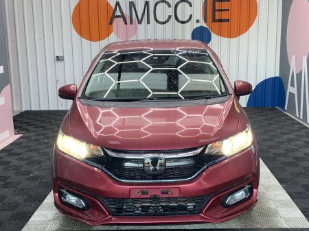 2017 Honda Fit Honda Fit 1.5 L Pack Hybrid Automatic / Honda Sensing / Reverse Camera/Honda Fit Automatic €12,950