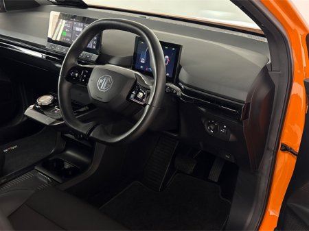 2024 MG 4 EXCLUSIVE- 64KWH**HALF LEATHER INTERIOR**HEATED SEATS & INTERIOR**REVERSING CAMERA**TINTED WINDOWS**ADAPTIVE CRUSIE CONTROL**HISTORY CHECKED**FINANCE ARRANGED** €24,695 thumbnail