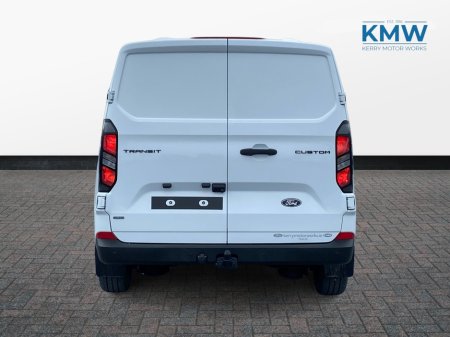 2026 Ford Transit Custom 2.5 LWB Trend PHEV 232 BHP