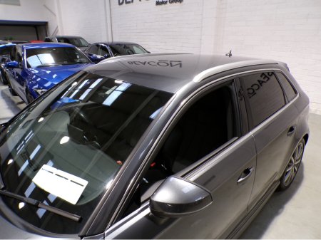 2018 Audi A3 Sportback S-LINE SPORTBACK*FACELIFT MODLE*AUTO*HEATED LEATHER ELECTRIC S-LINE SEATS*PARKING SENSORS WITH COLOUR CAMERA*ADAPTIVE CRUISE CONTROL*PADDLE SHIFT*FULL SAFETY PACK* €21,900 thumbnail