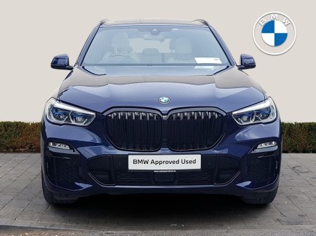 2021 BMW X5 xDrive45e M Sport €67,995 thumbnail