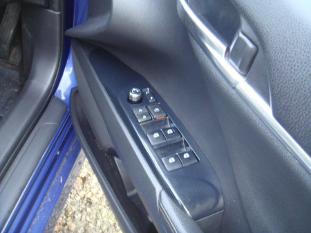 2019 Toyota Camry (192) Design 2.5 VVT-I Hybrid €180 Road Tax NCT 6/26 *** Your's from as little as €91 Per Week *** SALE *** SALE *** SALE *** €16,999 thumbnail