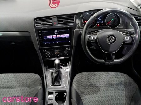 2017 Volkswagen Golf  €17,880 thumbnail