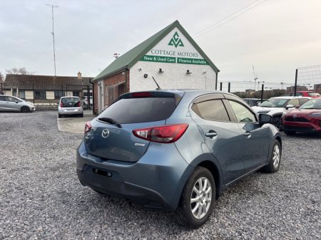 2016 Mazda Demio  €10,950 thumbnail