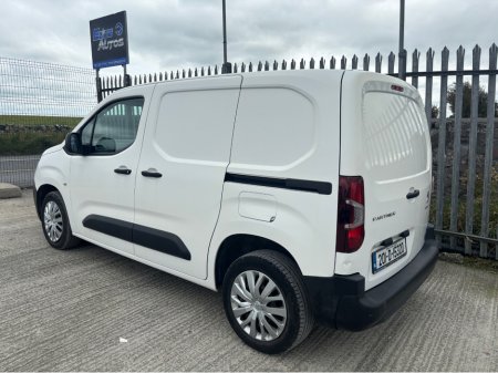 2020 Peugeot Partner PROF 1.6 BLUE HDI 100 2DR €10,995
