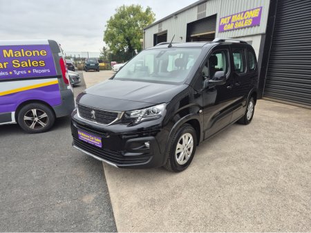 2019 Peugeot Rifter ALLURE BLUEHDI €17,950