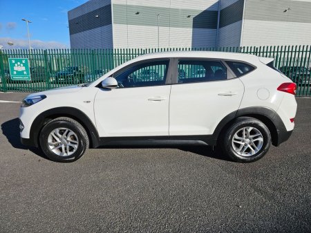 2017 Hyundai Tucson 1.7 CRDI, COMFORT MODEL, LOW MILEAGE, FINANCE, NATIONWIDE WARRANTY, 5 STAR REVIEWS €14,995 thumbnail