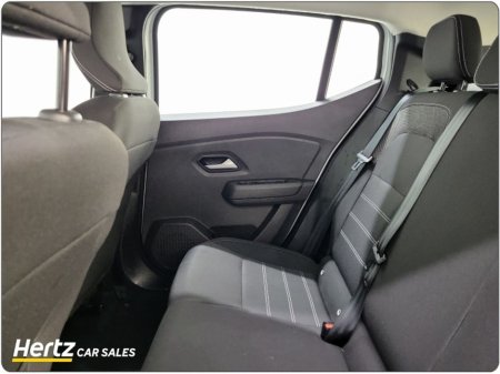 2023 Dacia Sandero EXPRESSION 1.0 Petrol Automatic €15,990 thumbnail