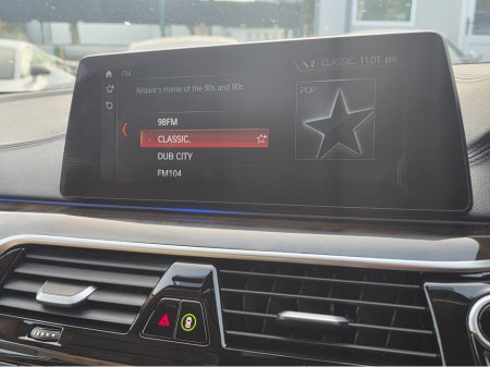 2017 BMW 5 Series ( 172 REG ) 523D LUXURY - CARPLAY NAVIGATION EDITION FULL LEATHER ELECTRIC HEATED SEATS - 360 REVERCE CAMERA - PRIVACY GLASS €24,950 thumbnail