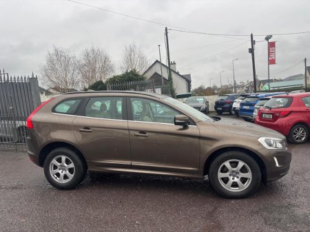 2017 Volvo XC60 D4 FWD SE GT 5DR AUTOMATIC €21,950