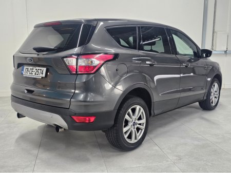 2017 Ford Kuga 1.5 TDCI ZETEC 120PS 2WD 5DR €13,900