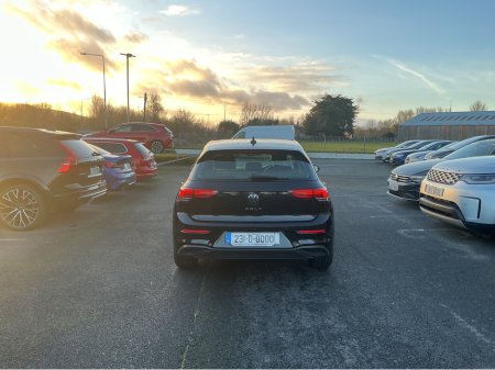 2023 Volkswagen Golf 2.0L DIESEL 150BHP €29,995 thumbnail